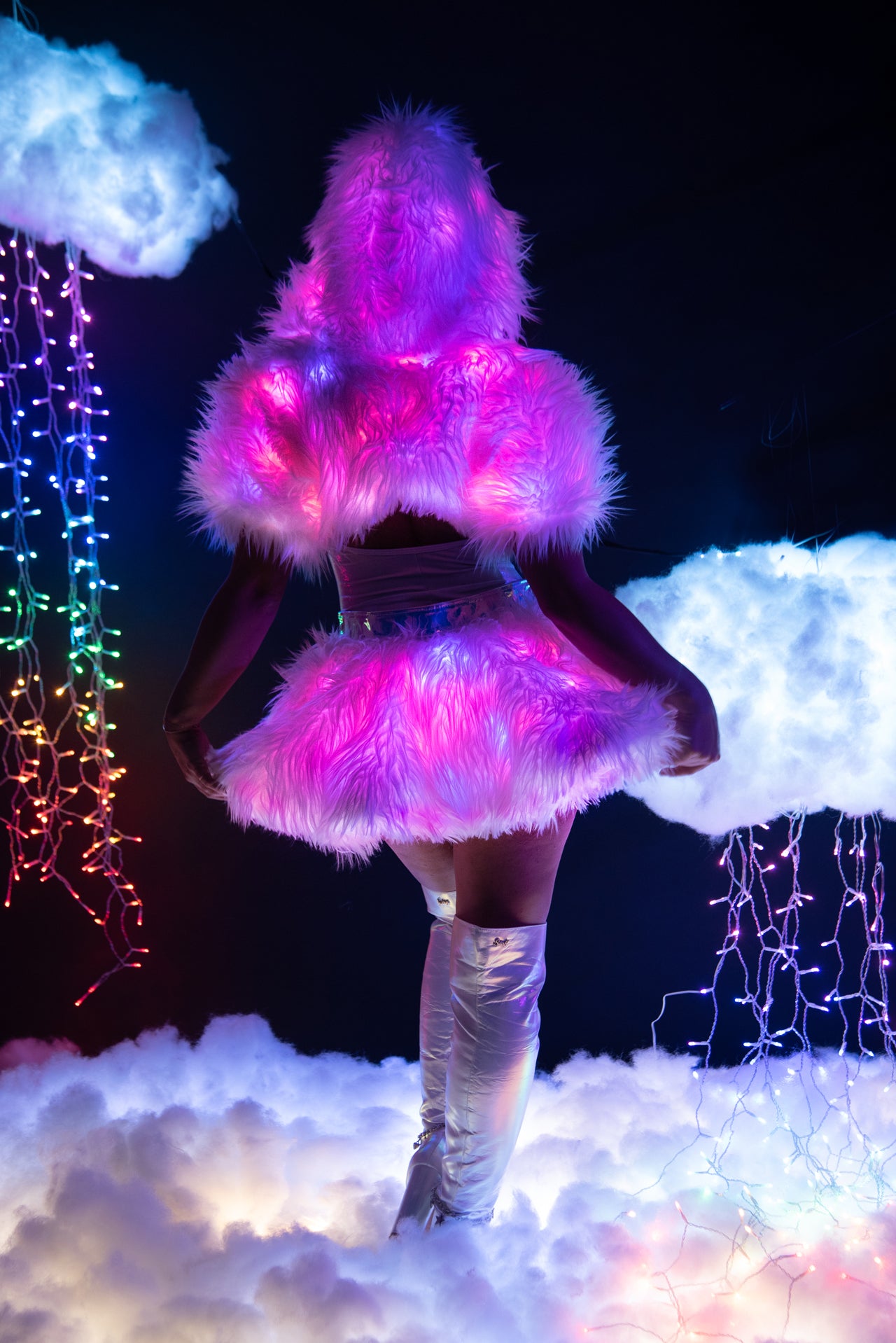 FR151 - Light-Up Faux Fur Belted Skirt***40% OFF – J